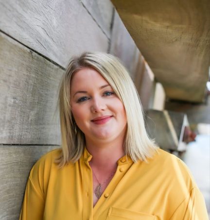 Victoria Rhys-Hurn, counsellor in Hampshire